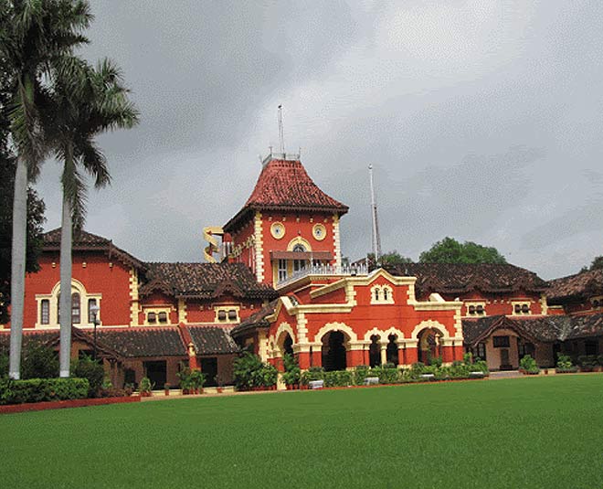 indian states andhra pradesh have two capitals inside 