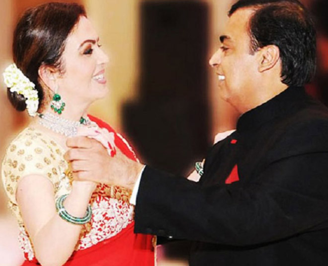 nita and mukesh smile