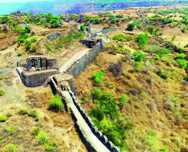 place to visit chikhaldara in maharashtra inside