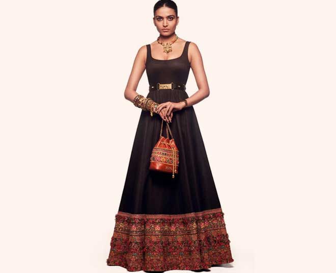 Sabyasachi Floral Lehenga 2024 | www.drcarchitect.com