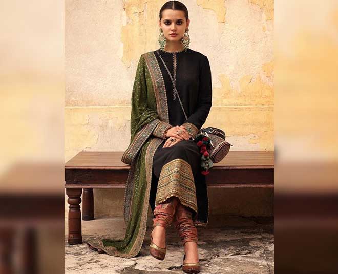 Sabyasachi Clutch On Rent 2024 | www.freshwaternews.com