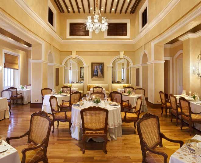 taj falaknuma palace hyderabad world most expensive hotel inside