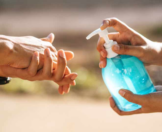 tajmahal in corona period ()