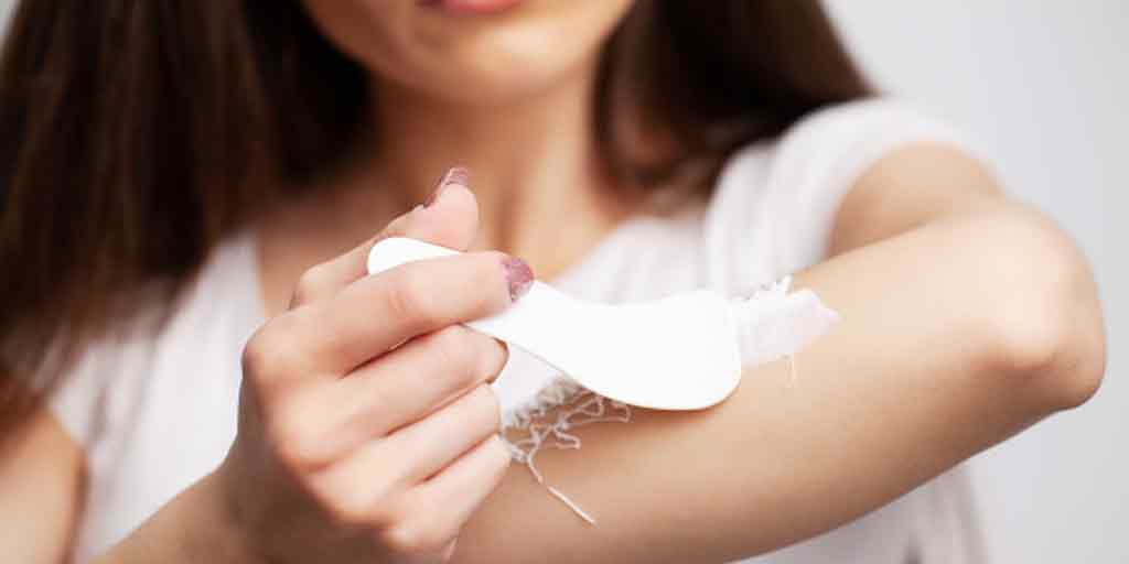 Keep These Things In Mind While Doing Waxing At Home In Hindi Waxing