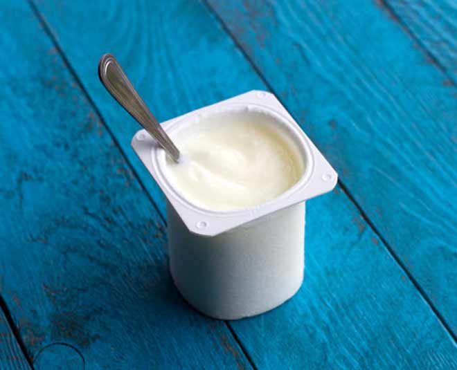 फ्लेवर्ड ग्रीक योगर्ट yogurt inside