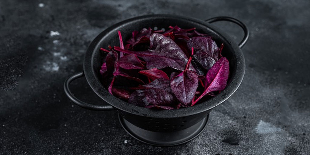 Red Spinach Health Benefits Will Convince You To Add Them In Your Daily