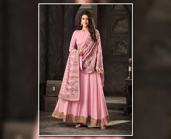 Here's How You Can Stylishly Flaunt Anarkali Suit For Court Marriage