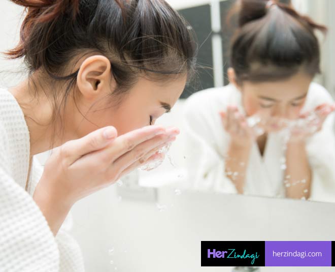 Common Mistakes To Avoid While Washing Your Face HerZindagi