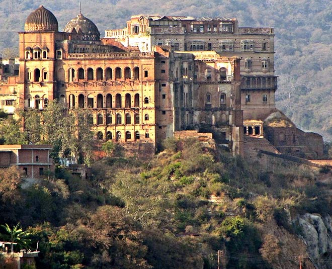 मुबारक मंडी पैलेस famous mubarak mandi palaces in india inside