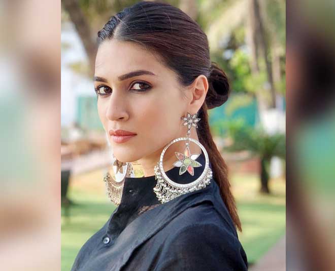 inside, summer hairstyle