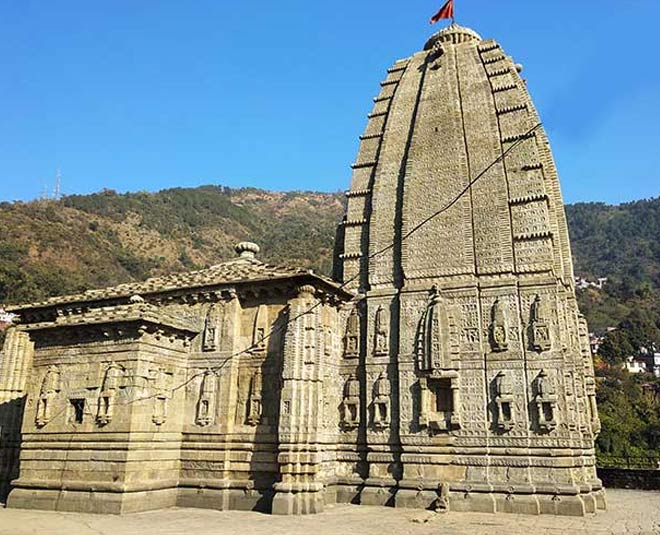 inside  famous temple