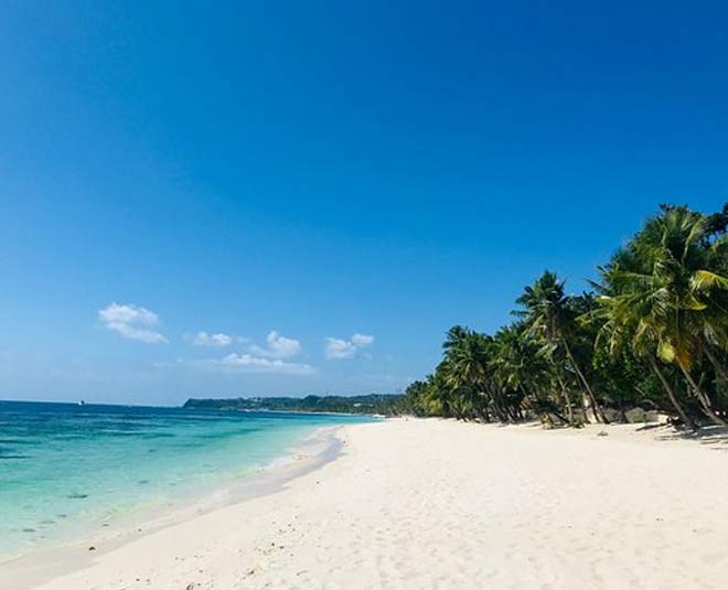 inside  travel tips in beach ]