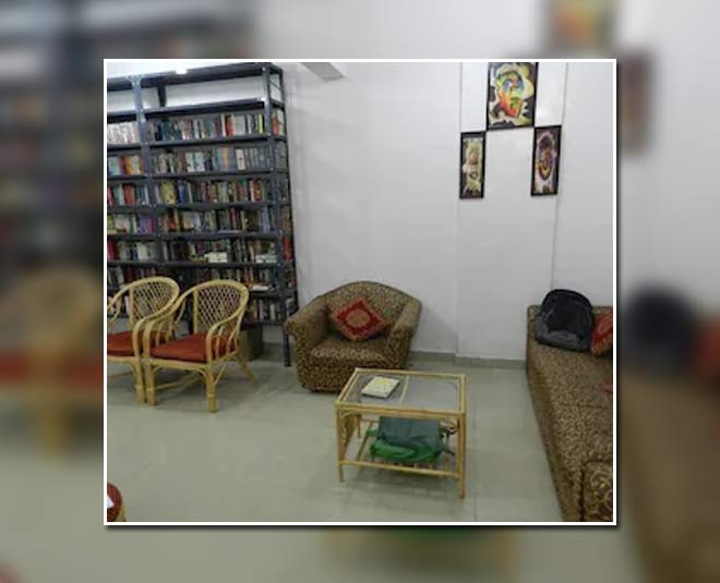 inside , naberhood cafe