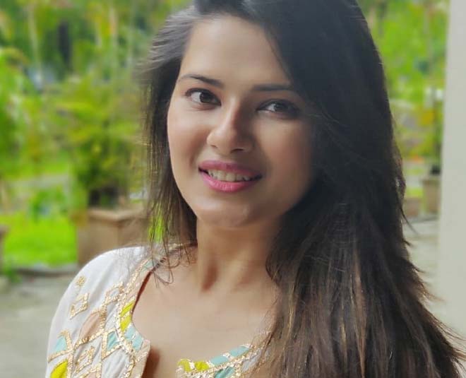 kratika sengar