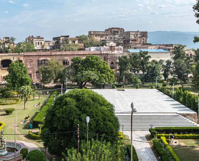 mubarak mandi palace jammu kashmir inside 