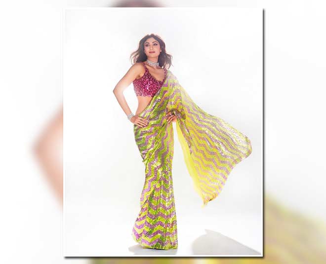 shilpa shetty inspired latest light weight saree