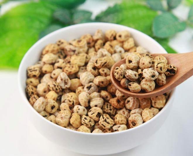 tiger-nuts-benefits-in-hindi-tiger-nuts-benefits-herzindagi