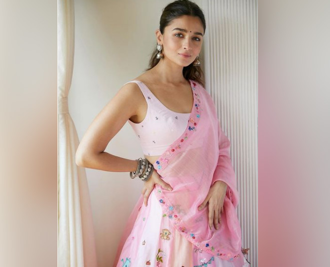 बेबी पिंक लहंगा- baby pink rakhi lenega