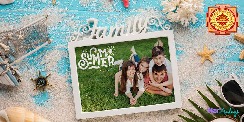 Know How You Can Hang Photos According To Vastu In Hindiगलत दिशा में