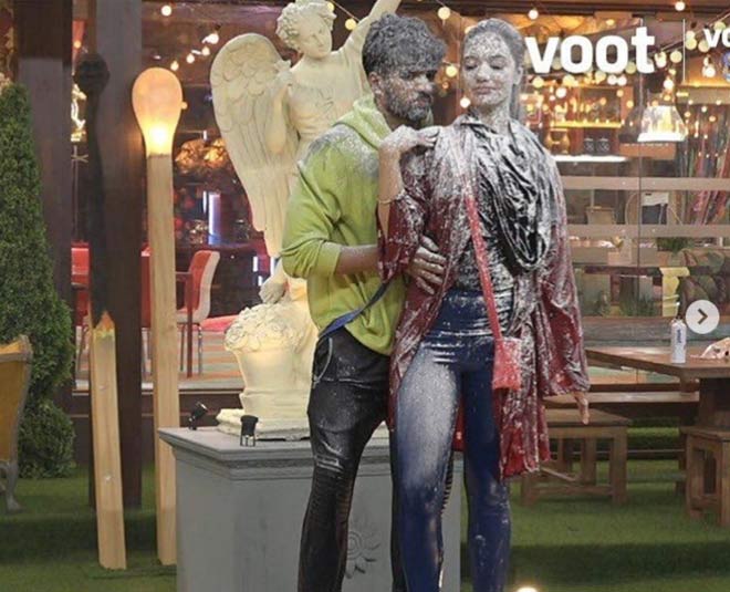 divya  agarwal  movies