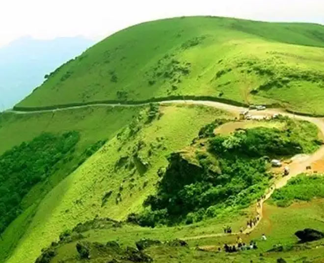 famous chikmagalur hill stations in karnataka