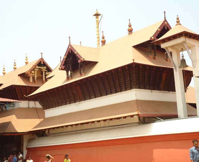famous krishna temple in kerala