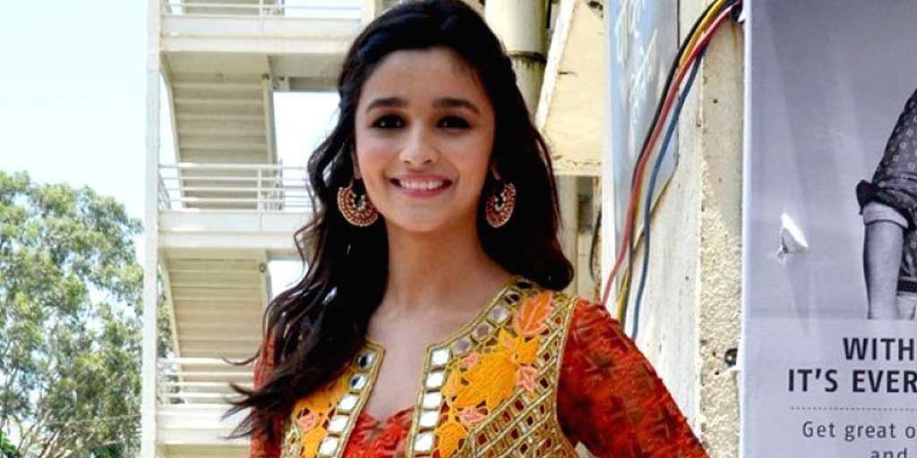 Know The Different Ways To Style Ethnic Jacket In Hindiजानिए, एथनिक