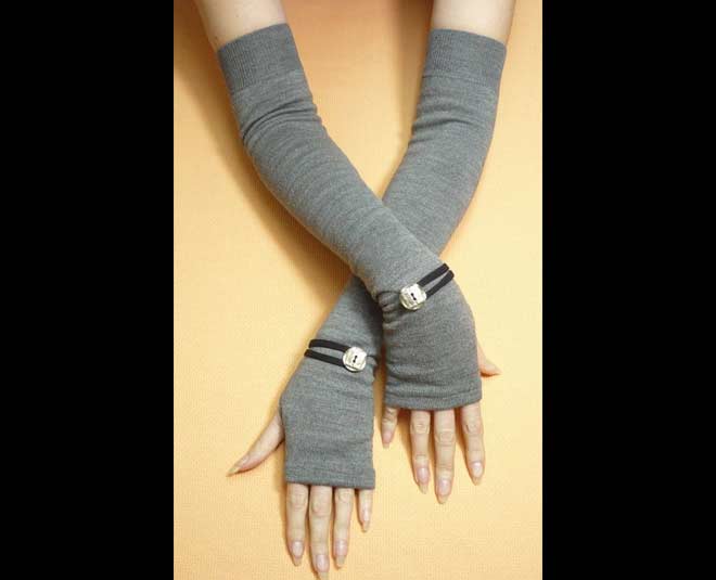 gloves of leggings