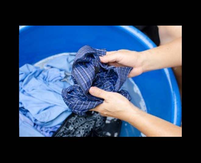 How To Fix Accidental Bleach Stains By Dyeing The Damaged Clothing Item. -  Doina Alexei