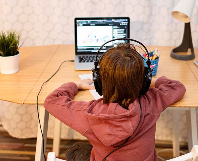 important internet safety  tips for children inside 