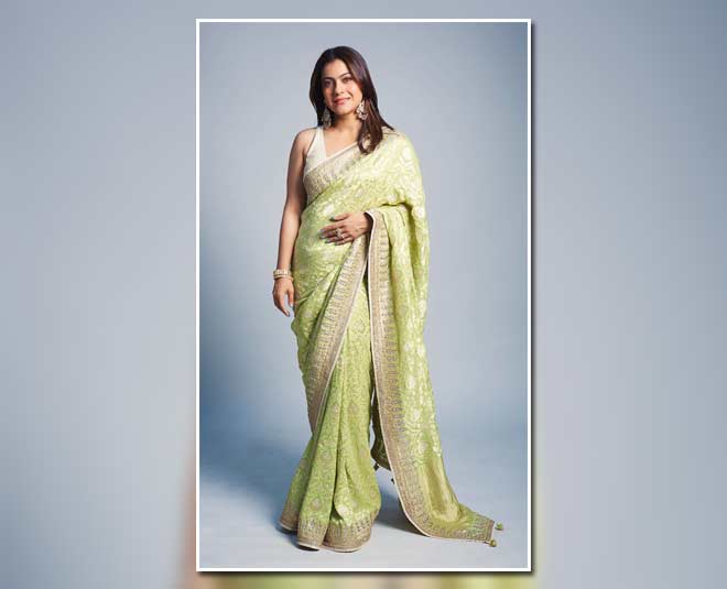 साड़ी विद स्लीवलेस ब्लाउज kajol green saree