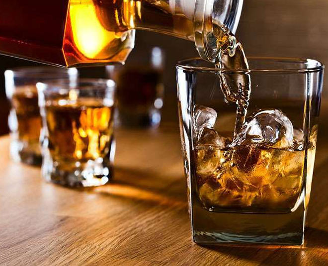 know how to remove glue or fevicol stains from clothes