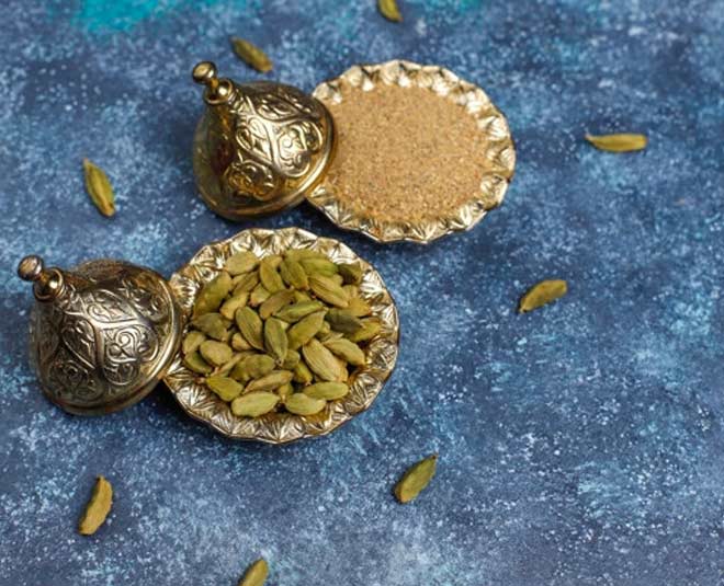 know to use green and black cardamom