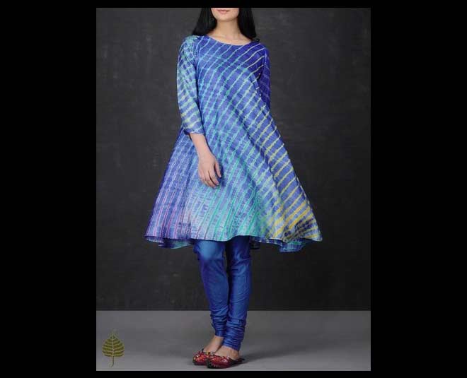 leheriya  saree  lehenga