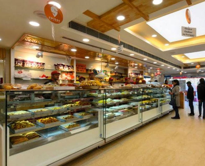 list-of-best-sweet-shops-in-delhi-in-hindi-list-of-best-sweet-shops