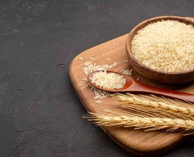 खंडित चावल rice in lord shiva puja