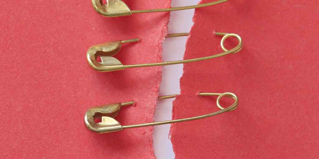 8 Clever Uses Of Safety Pins Other Than The Obvious 8 Clever Uses Of 