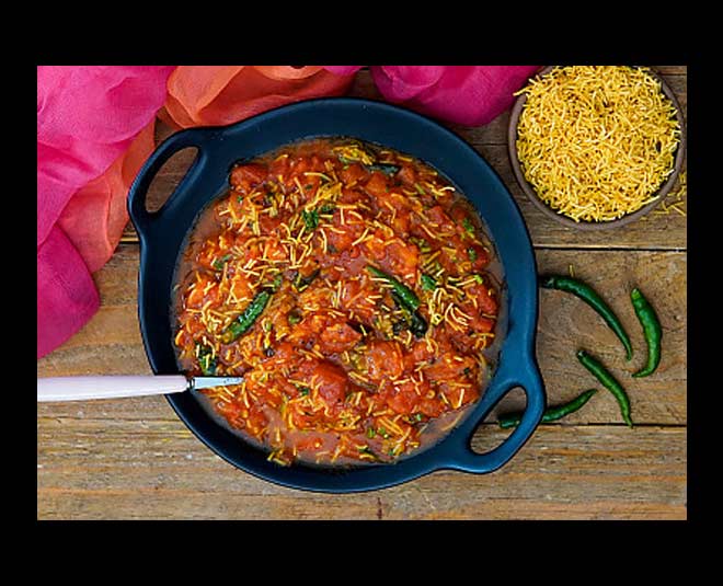 सेव टॉमेटो नू शाक sev tomato