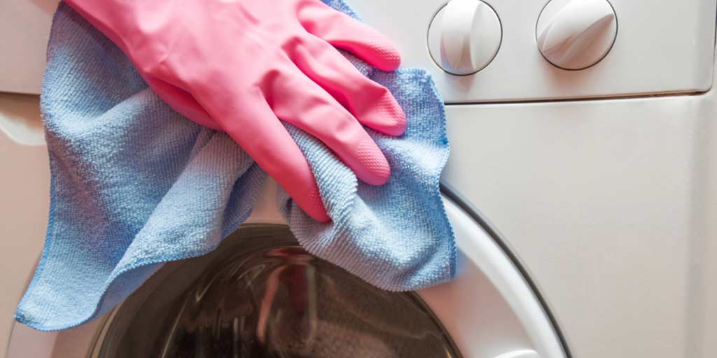 Follow This Step By Step Guide To Clean Your Washing MachineFollow