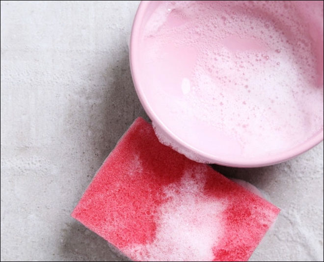 use soap and water to clean air fryer