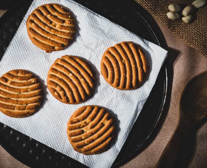 How To Keep Biscuits Fresh And Crispy For Longer In Hindi how to keep