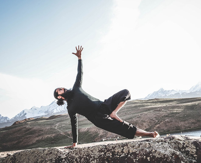 vasishtasana for health