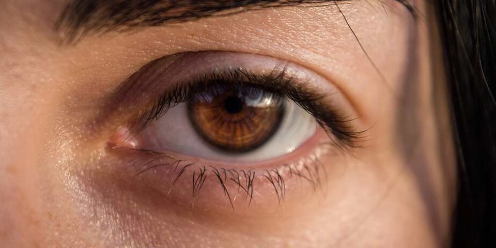 Lipsticks That Pop A Brown Eye Colour | HerZindagi