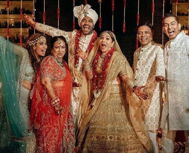 ankita  lokhande  golden  bridal  lehenga