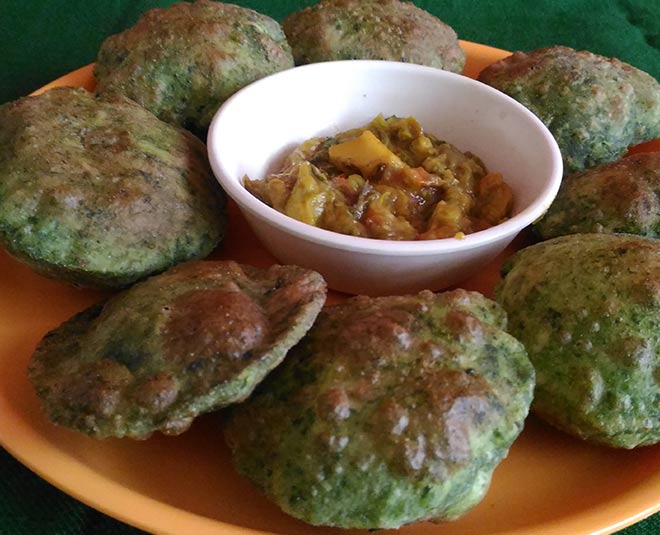 bathua kachori