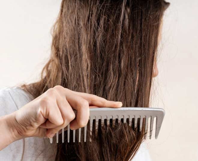 combing in wet hair
