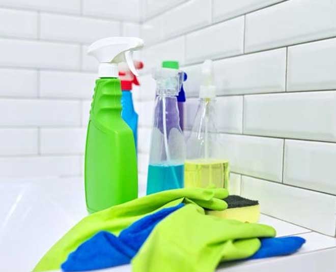 गंदे कपड़े और स्पॉन्ज को साफ करें disinfect kitchen sponge with rubbing alcohol