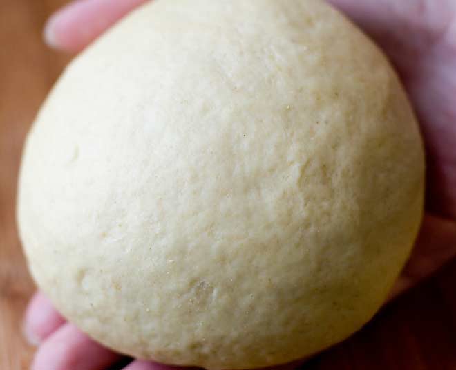 dough for paneer paratha