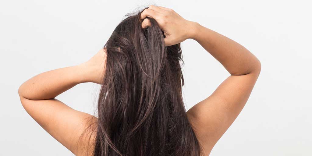 Mira Kapoor's Night Routine Includes Dry Head Massage, Read Its Benefits |  HerZindagi