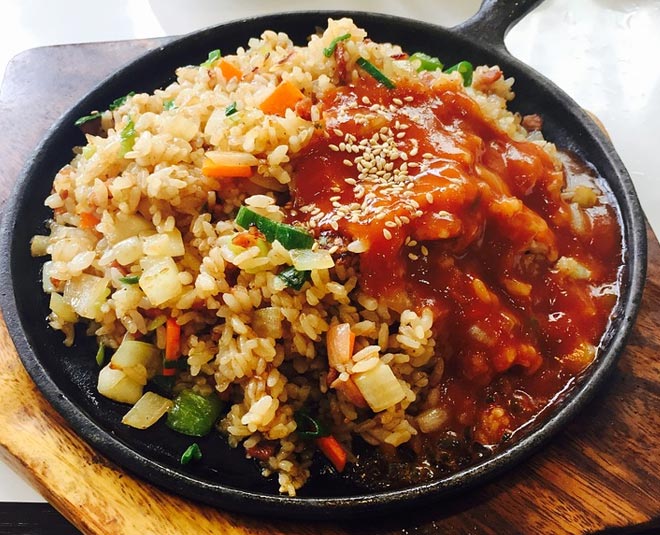 easy recipe of fried rice with soya sauce